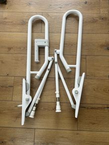 toilet grab bar with leg
