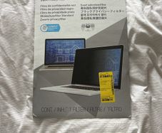 3M black privacy filter Macbook Pro 13