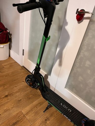 Electric scooter