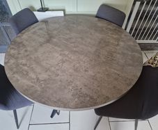 Dinning Table