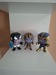 Bobble heads Thanos