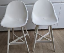 2 x bar stool / bar chairs