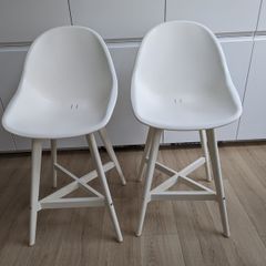 2 x bar stool / bar chairs