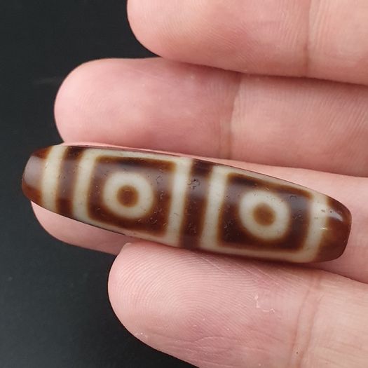 Anitque Himalayan 4 Eyes Tibetan Agate Bead Amulet