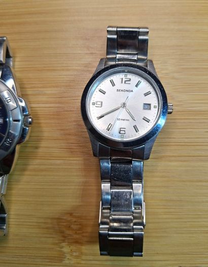 3 Vintage Watches Good Condition Working