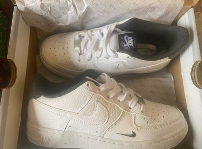 Air Force 1 size 4