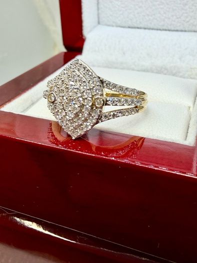 Lab Grown Diamond (VS/EF) Ring