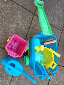 Kids garden toys