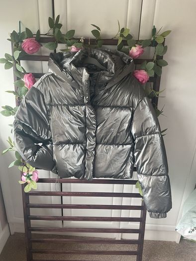 jacket Zara size small cropped metallic hooded jacket