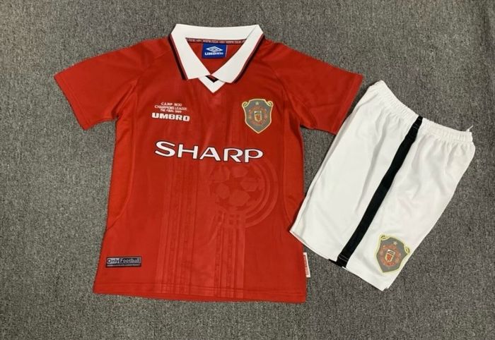 Retro football kits