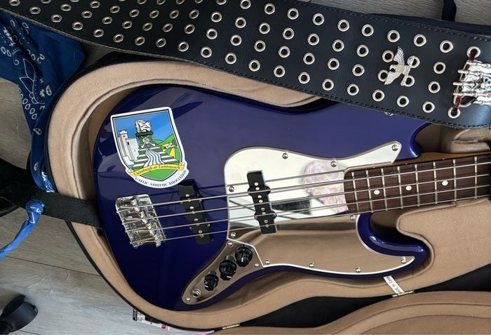 Fender MIM jazz bass