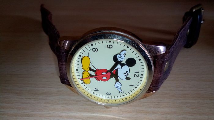 Vintage Mickey Mouse Watch PC21