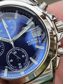 Watch Citizen OXY Chronograph.