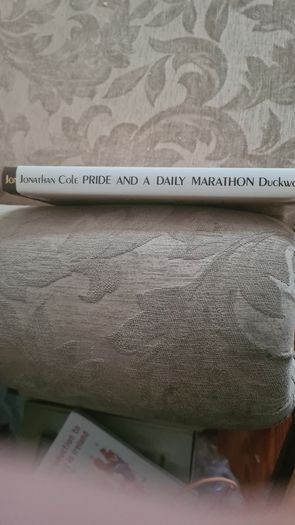Pride And A Daily Marathon By Jonathan Cole. FIRST EDITION. Hardback With Dustjacket In Very Good Condition.