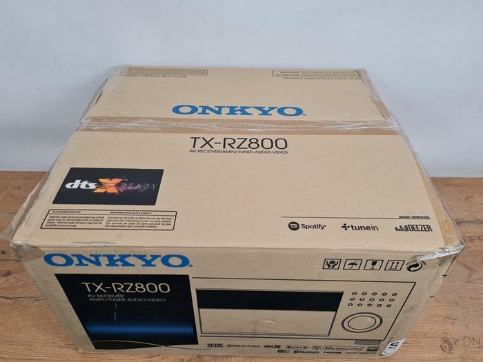Onkyo TX-RZ800  7.2-channel home theater receiver with Wi-Fi Bluetooth Apple AirPlay and Dolby Atmos