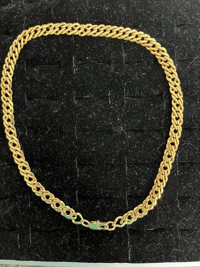 Gold tone necklace