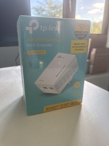 TP-Link AV600 Powerline WiFi Extender
