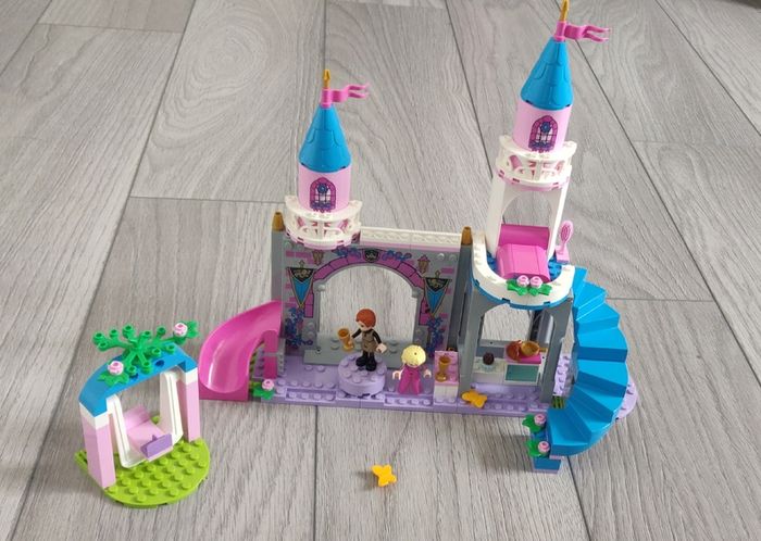 Lego Aurora's castle