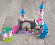 Lego Aurora's castle