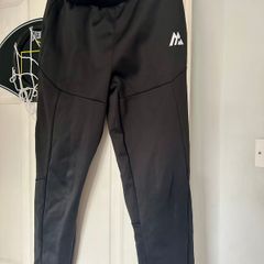 Monterrain Black bottoms size S