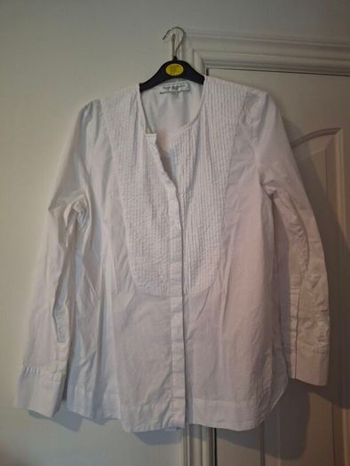 White Blouse Size 14 Carolyn Donnelly
