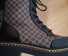 Girls river island boots
