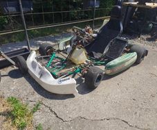 Racing tony kart