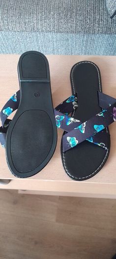 womens sandals x 4 pair