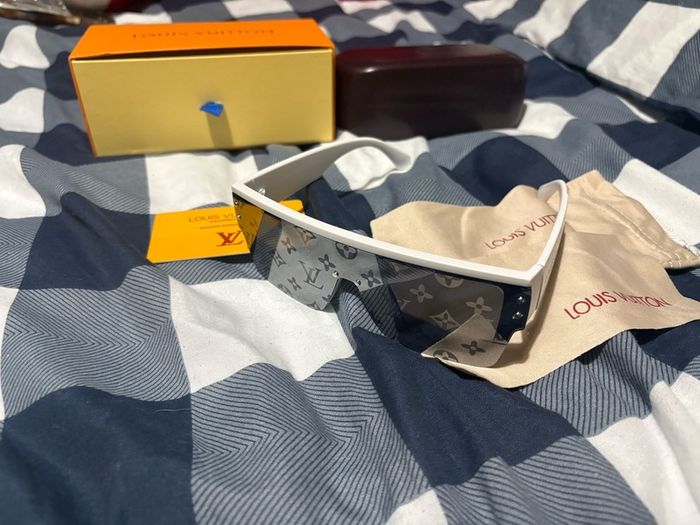 Lv sunglasses