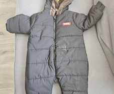 New 12-18 snowsuit