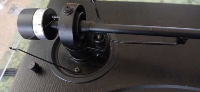 Music Hall MMF 2.1 - Turntable
