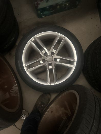 Audi alloys