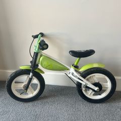 Kids balance bike