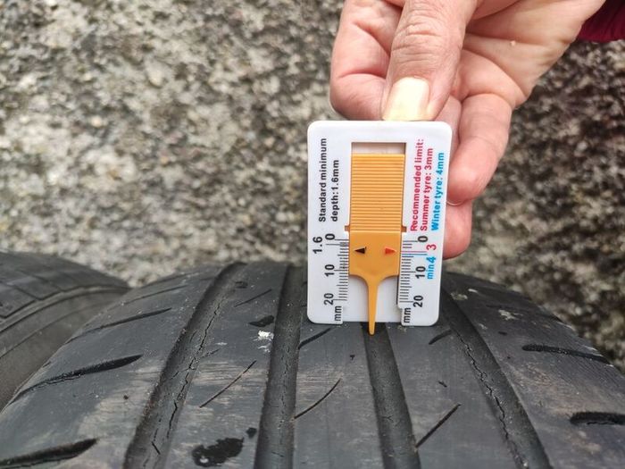 225/60 R17 Tyres 2x Nexen N'Blue HD Plus