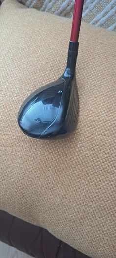 taylormade stealth 2. 5 hybrid.