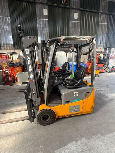 Industrial Machinery. Balers Wrappers forklifts