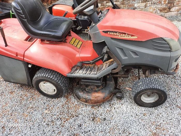 Castelgarden ride on mower