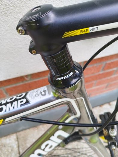 boardman comp road bike