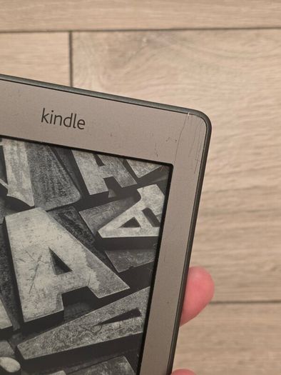 Amazon Kindle D01200 (Free Post)