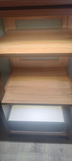 HiFi Stand  Solid wood