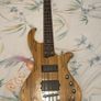 traben Array limited edition bass with case Image 4