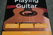 Idiot's Guides: Playing Guitar (Paperback )