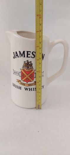 Rare jameson whiskey advertising water jug,by carrigaline pottery cork ,Rep of Ireland,outstanding item ,