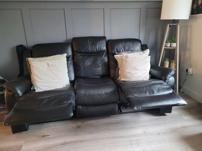 3 and 2 seater