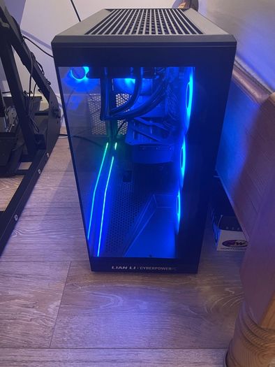 5070ti 9800X3D 32GB Ram Gaming PC