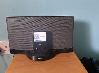 ipod & bose speaker dock