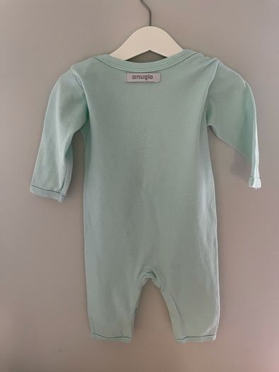 SNUGLO baby grow 6-12 months