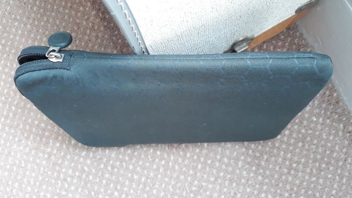 iPad Pouch