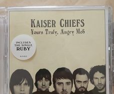 Kaiser Chiefs CD  - Yours Truly, Angry Mob