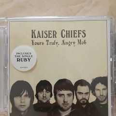 Kaiser Chiefs CD  - Yours Truly, Angry Mob